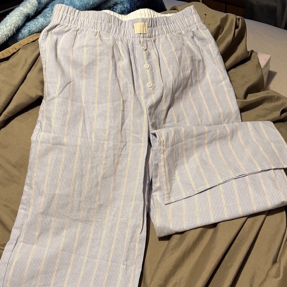 Art Class Gray and White Striped Kids Casual Bottoms